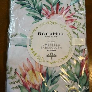 Rockhill Cottage Outdoor Tablecloth Floral 60x84 Oblong Spillproof NEW